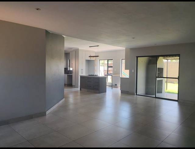 3 BEDROOM HOUSE FOR SALE IN BROOKLANDS LIFESTYLE ESTATE